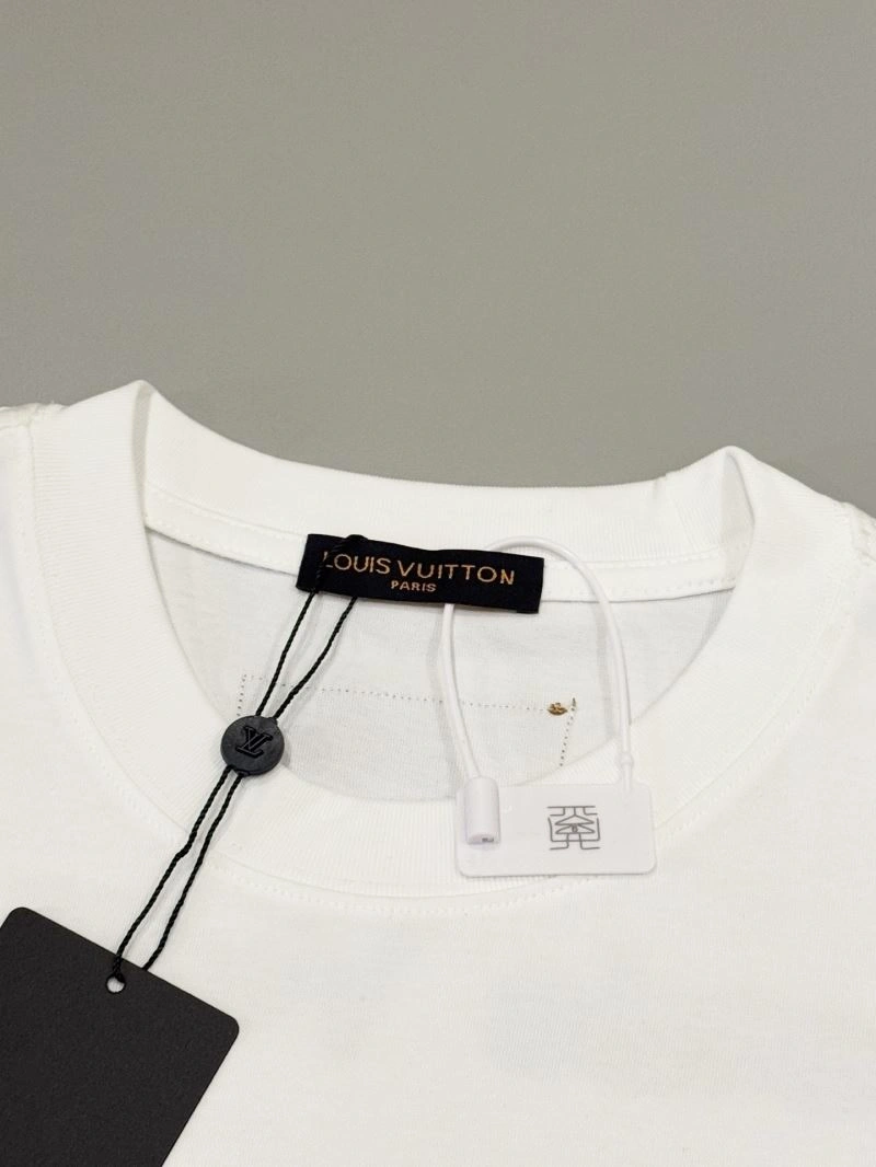Louis Vuitton T-Shirts Timeless 137983