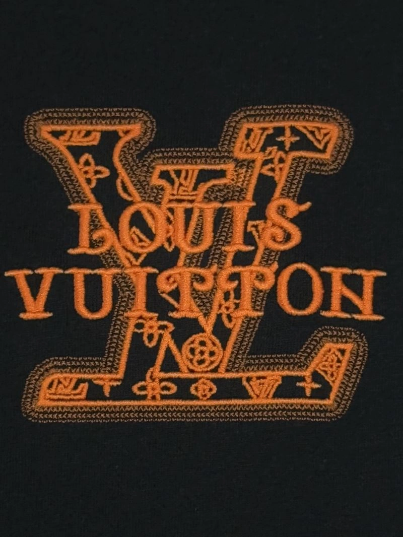 Cozy Louis Vuitton T-Shirts 137977