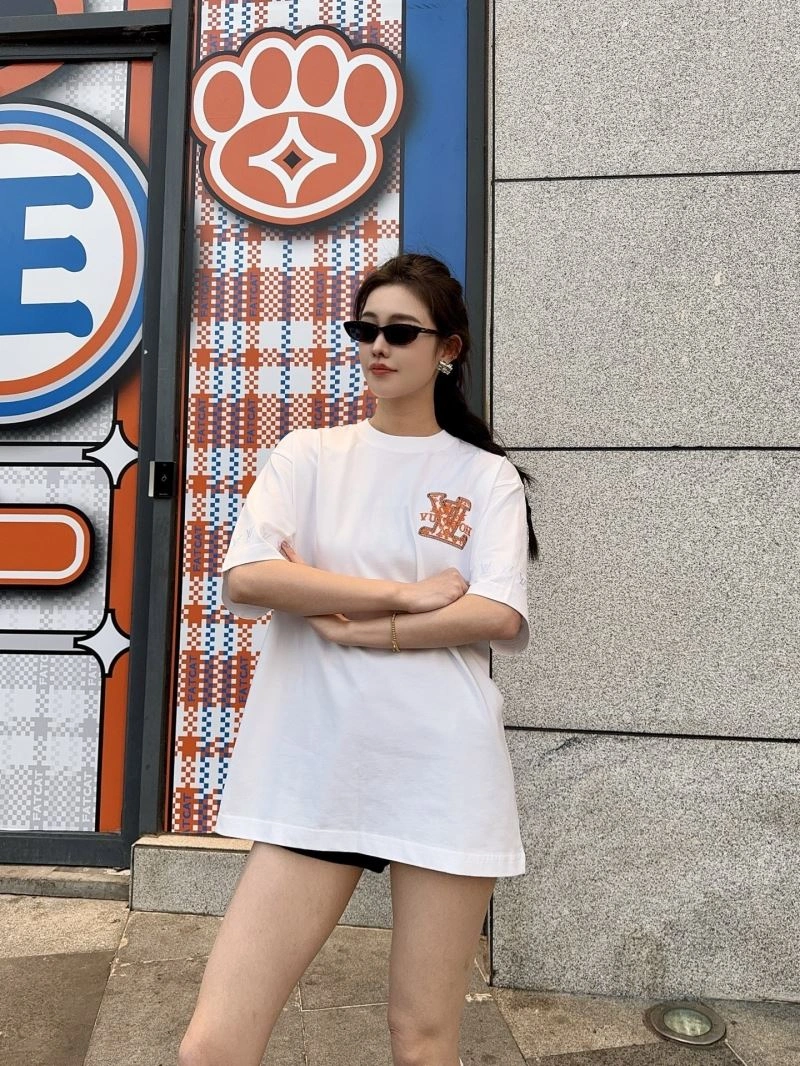 Louis Vuitton T-Shirts Bright 137999