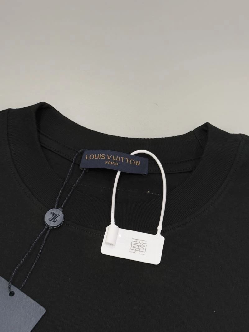 QuickDry Louis Vuitton T-Shirts 137979