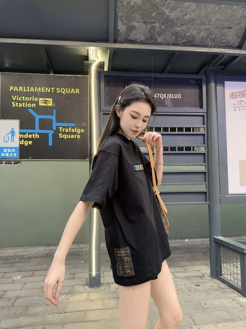 QuickDry Louis Vuitton T-Shirts 137979