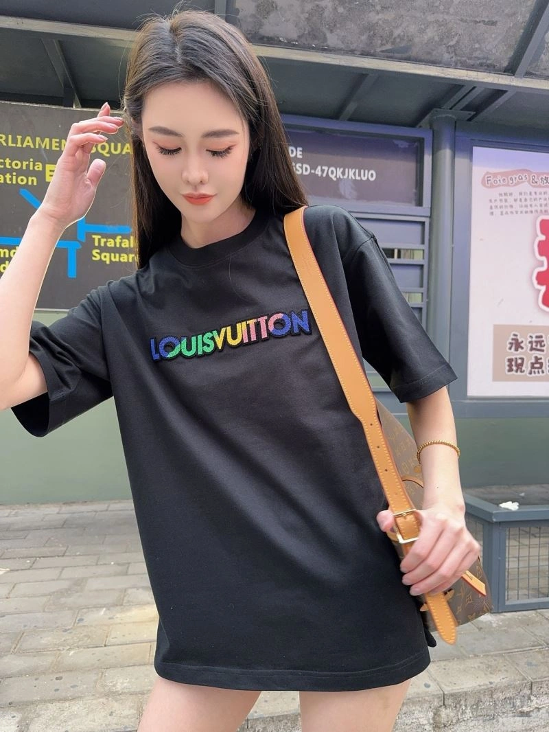 QuickDry Louis Vuitton T-Shirts 137979
