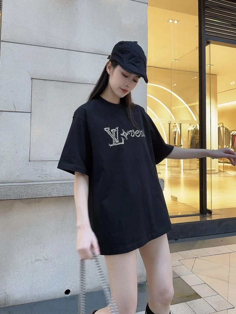 SoftTouch Louis Vuitton T-Shirts 137986