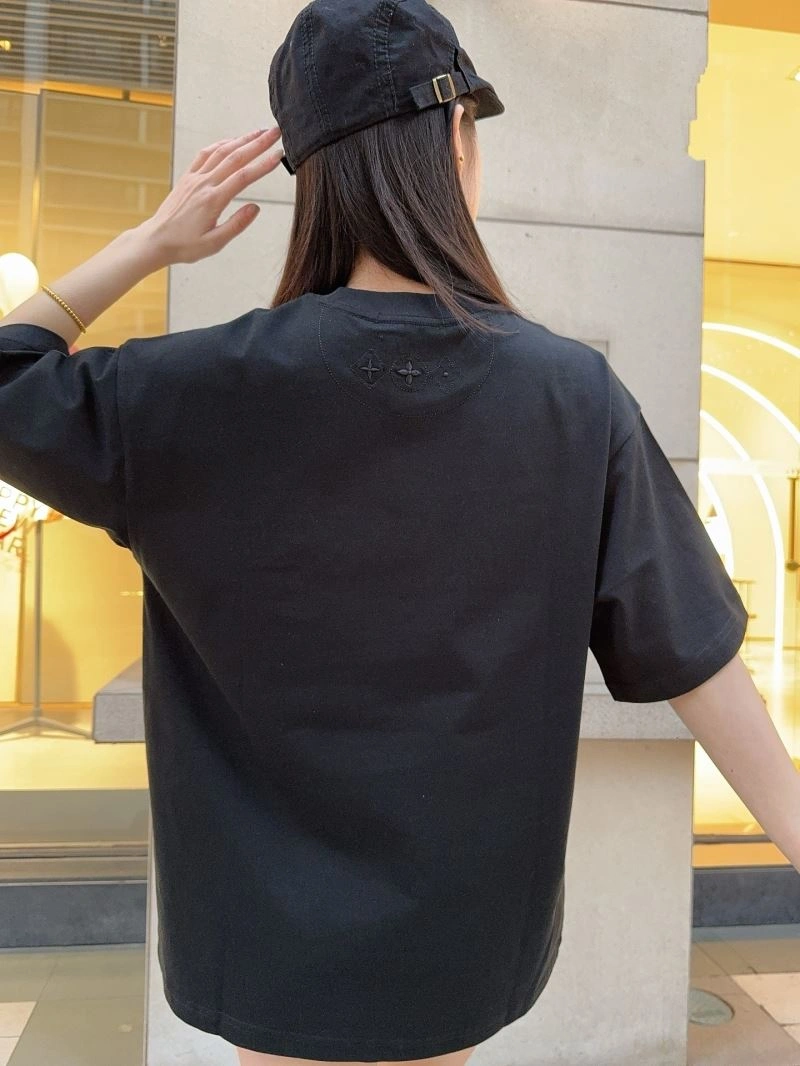 SoftTouch Louis Vuitton T-Shirts 137986