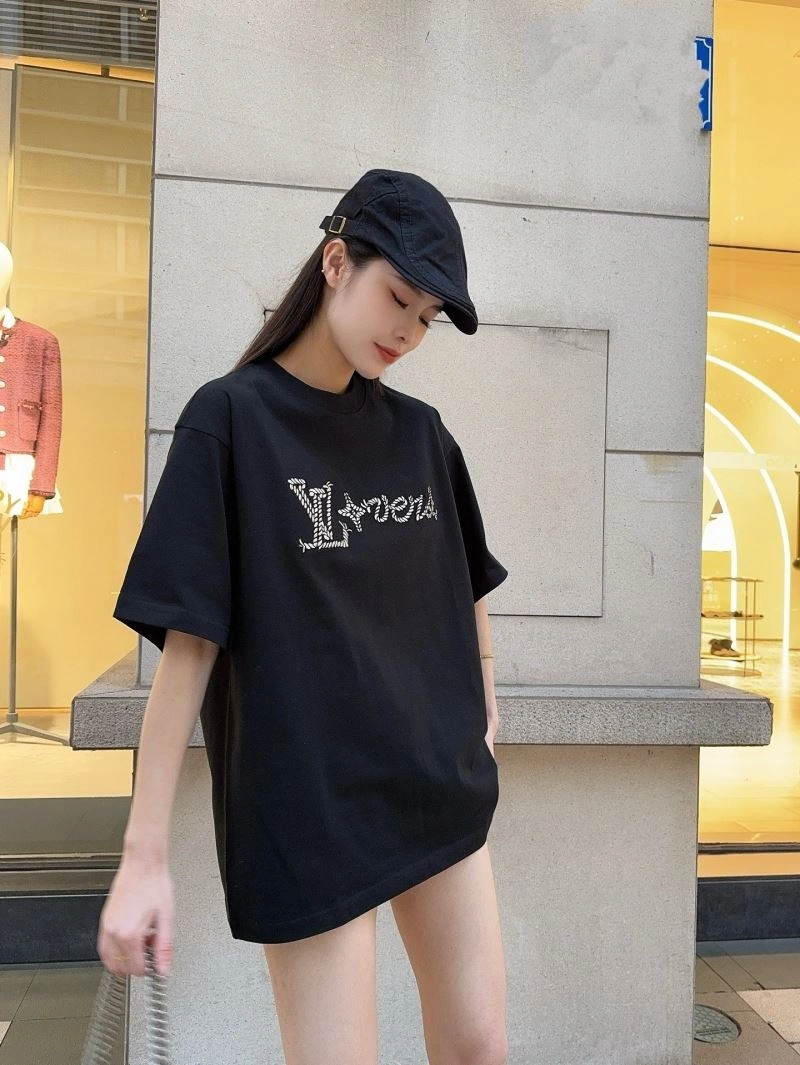 SoftTouch Louis Vuitton T-Shirts 137986
