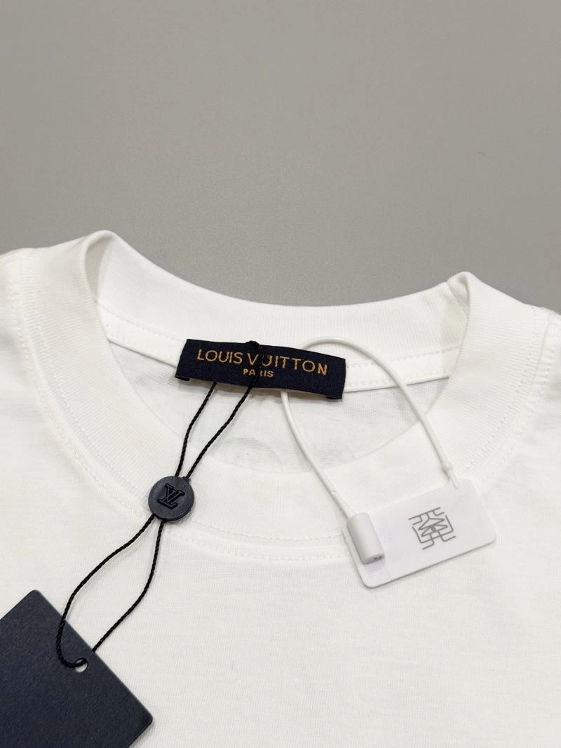 TravelReady Louis Vuitton T-Shirts 137969