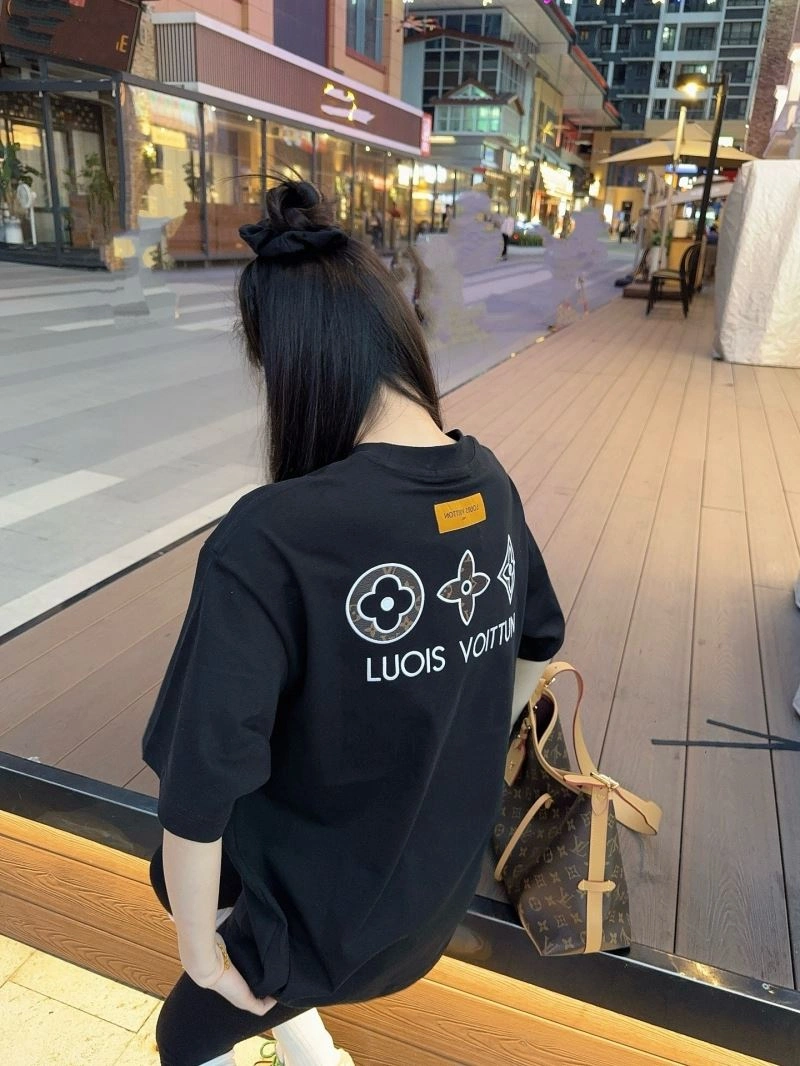 Colorful Louis Vuitton T-Shirts 137973