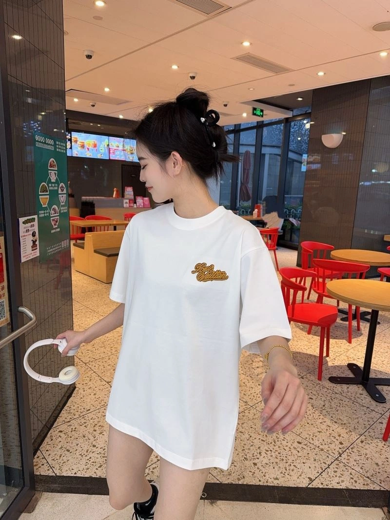 WellDesigned Louis Vuitton T-Shirts 137960