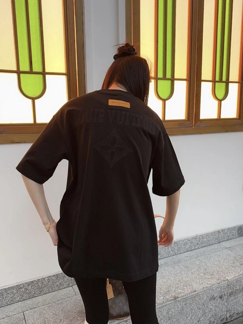 Louis Vuitton T-Shirts EasyCare 137962
