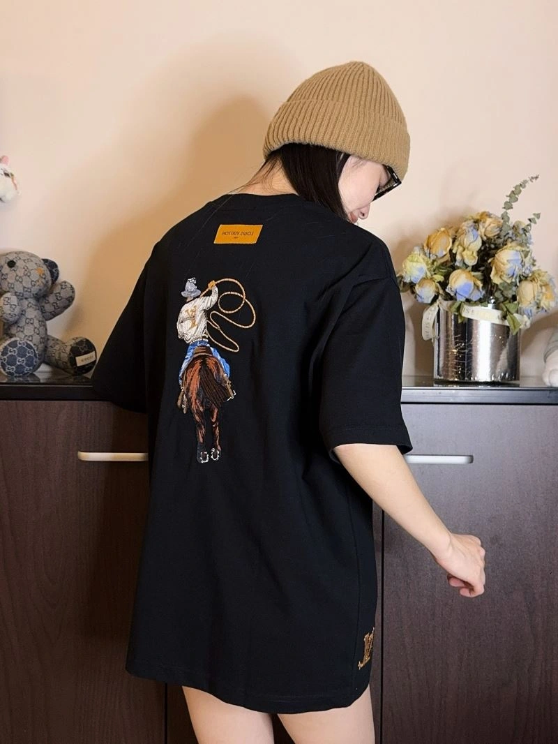 Louis Vuitton T-Shirts HighQuality 137957