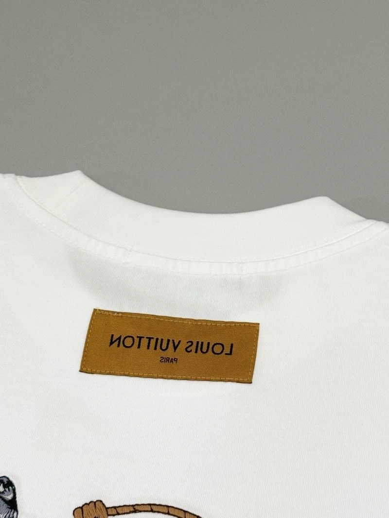 Original Louis Vuitton T-Shirts 137961