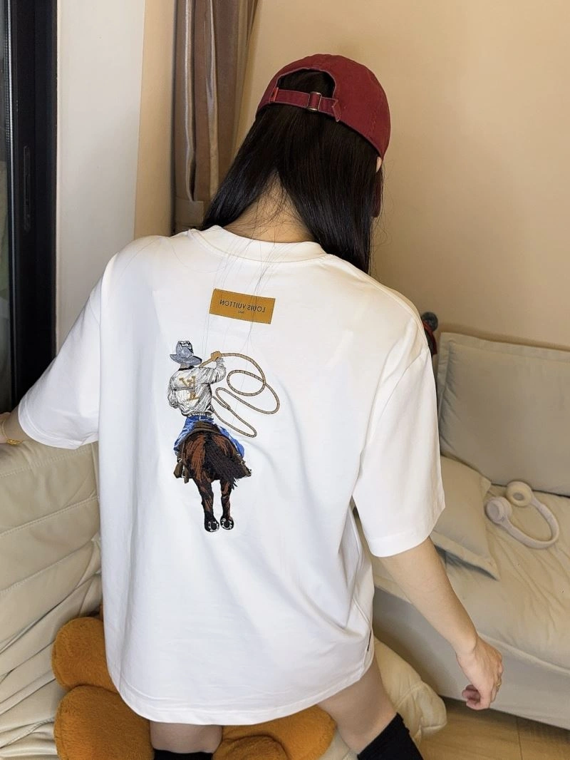 Original Louis Vuitton T-Shirts 137961