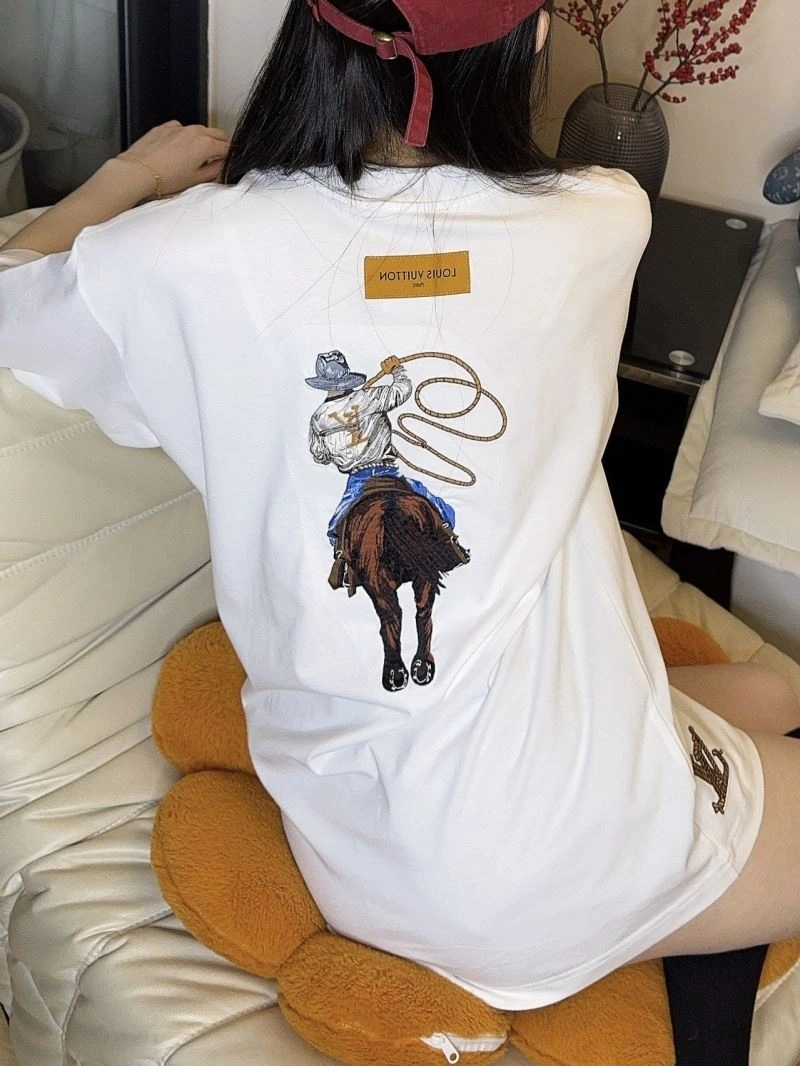 Original Louis Vuitton T-Shirts 137961