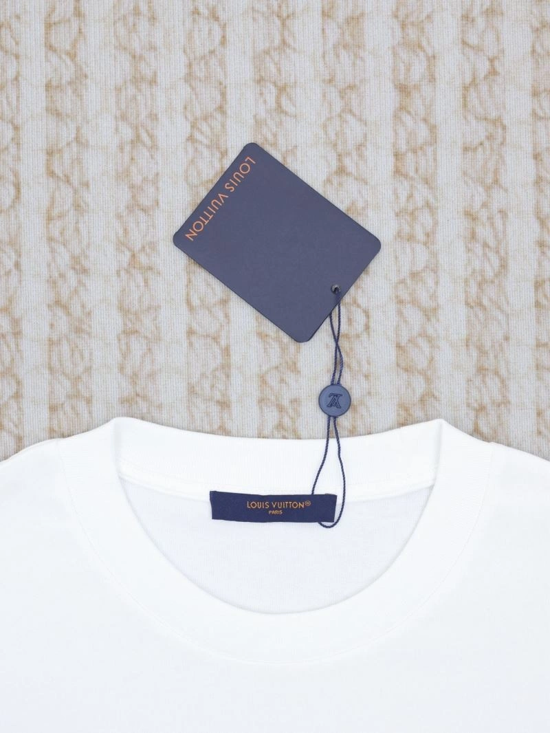 Louis Vuitton T-Shirts Neat 137959