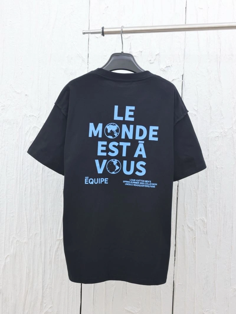 Louis Vuitton T-Shirts ComfortFit 137958