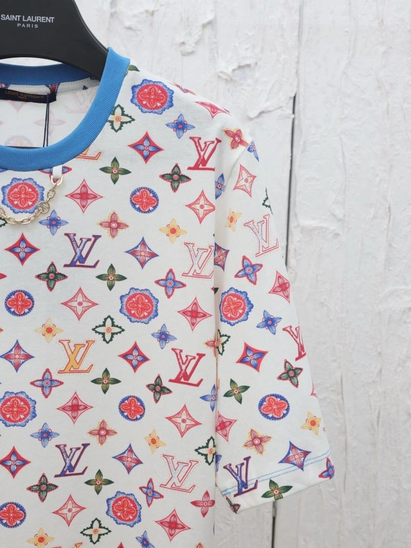 Louis Vuitton T-Shirts Lightweight 137953