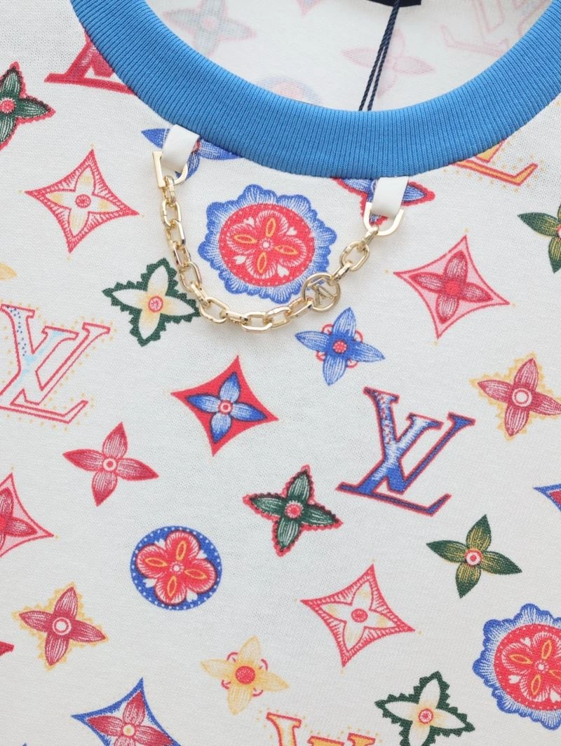 Louis Vuitton T-Shirts Lightweight 137953