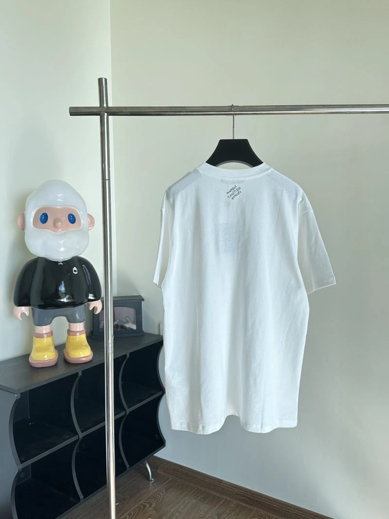 Louis Vuitton T-Shirts WaterResistant 137947