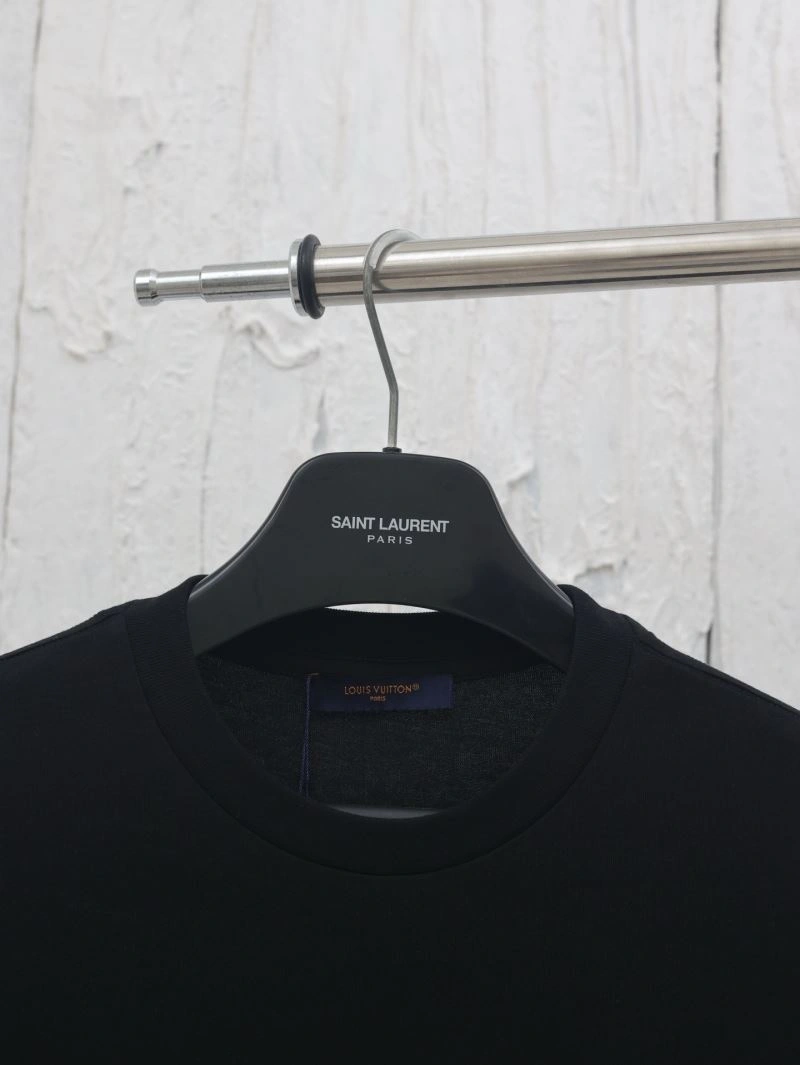 Timeless Louis Vuitton T-Shirts 137939