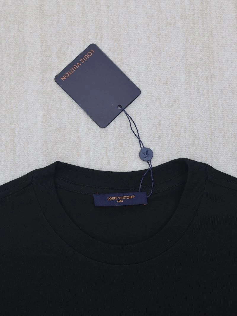 Timeless Louis Vuitton T-Shirts 137939