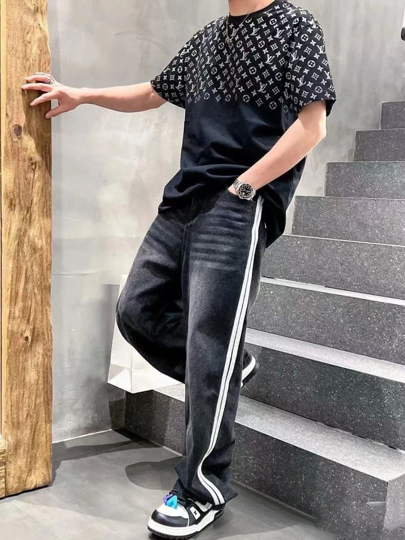 Louis Vuitton T-Shirts TimelessDesign 137946