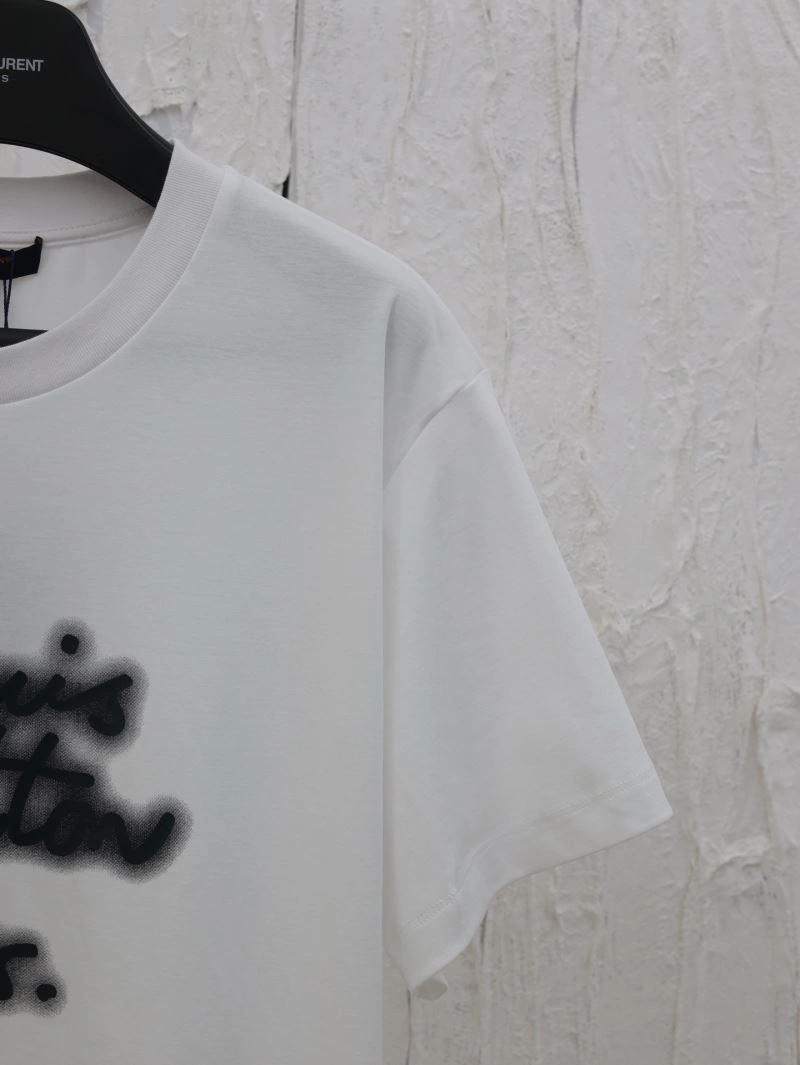 Louis Vuitton T-Shirts QuickDry 137945