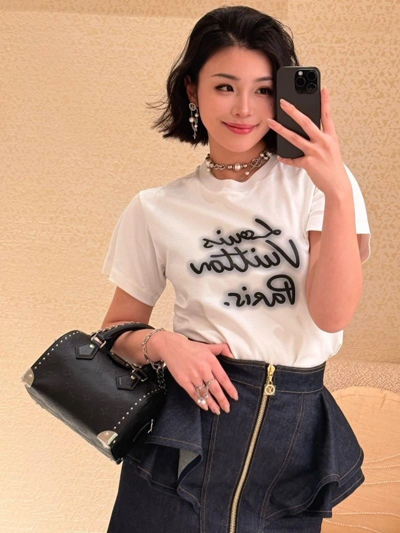 Louis Vuitton T-Shirts QuickDry 137945