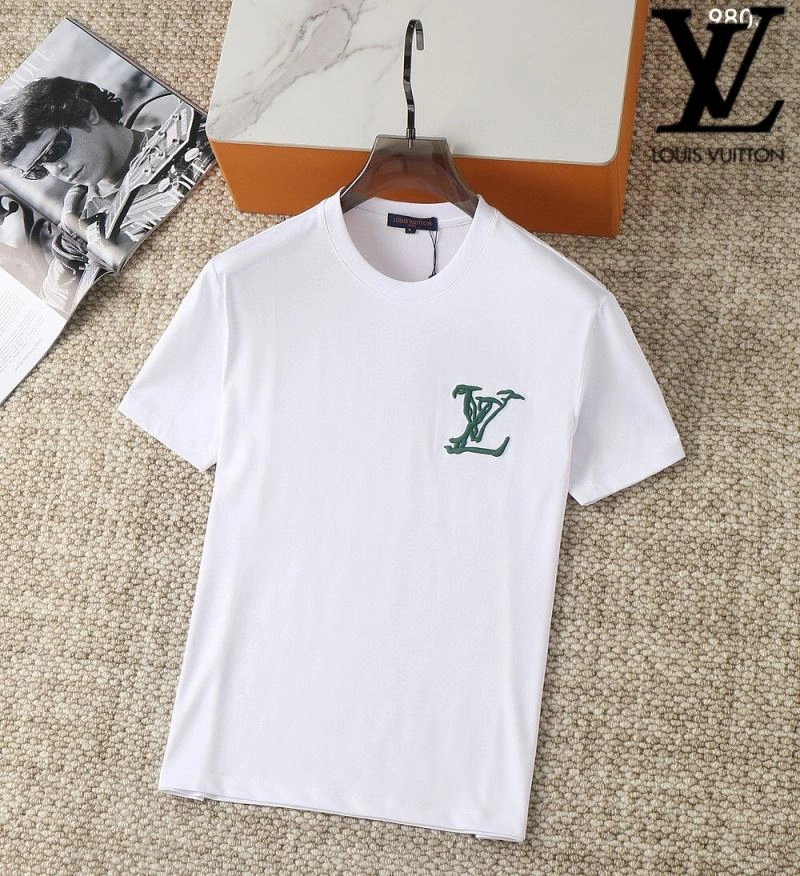 Premium Louis Vuitton T-Shirts 139144