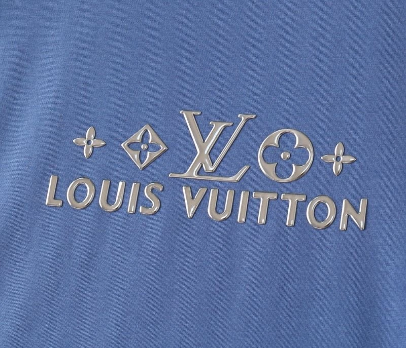 UrbanChic Louis Vuitton T-Shirts 139166