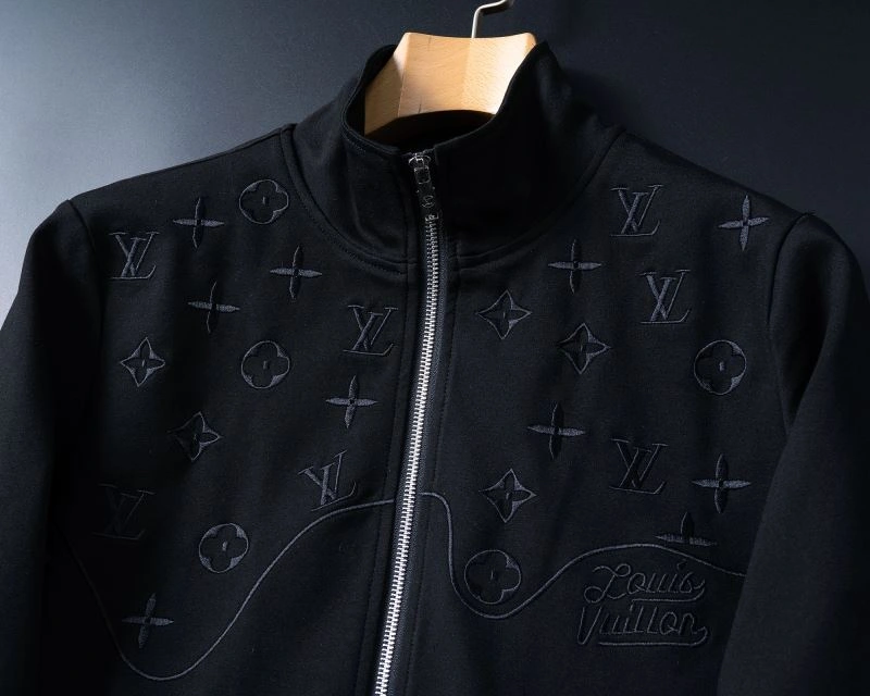 MoistureWicking Louis Vuitton T-Shirts 139146
