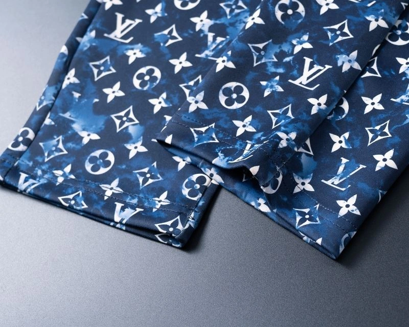 Louis Vuitton T-Shirts MultiPurpose 139148