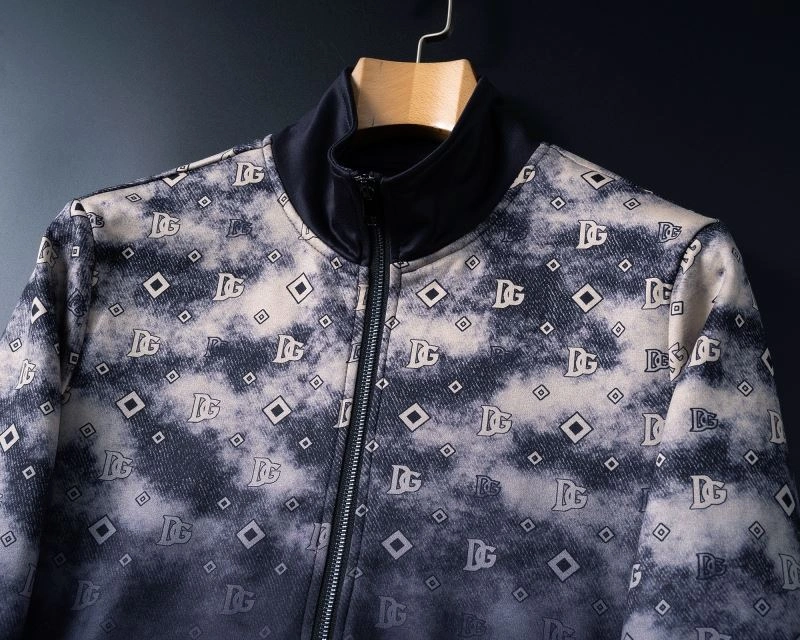 Louis Vuitton T-Shirts Lightweight 139142