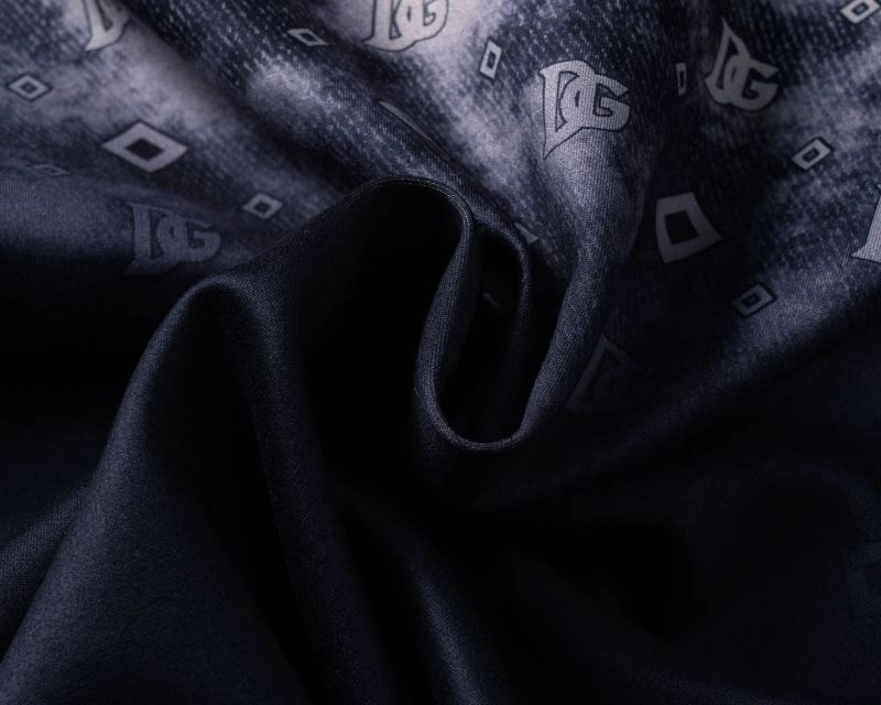 Louis Vuitton T-Shirts Lightweight 139142