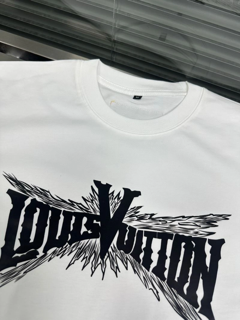 Louis Vuitton T-Shirts Durable 131971