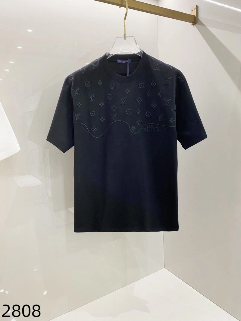 Lightweight Louis Vuitton T-Shirts 131972