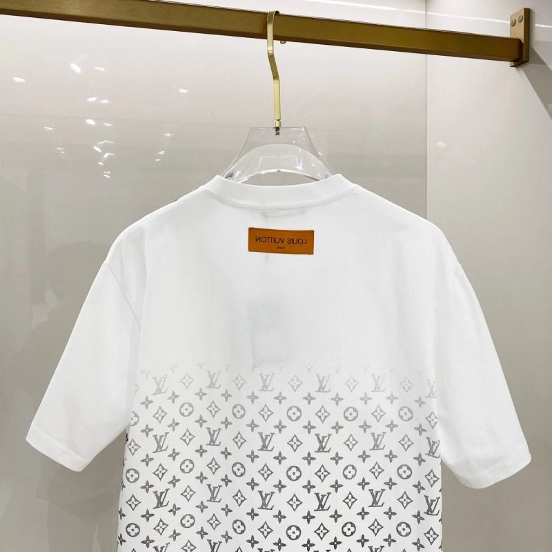 OdorResistant Louis Vuitton T-Shirts 131961