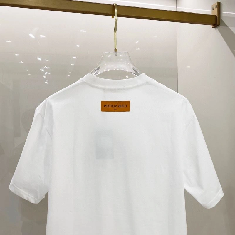 WeatherProof Louis Vuitton T-Shirts 131970