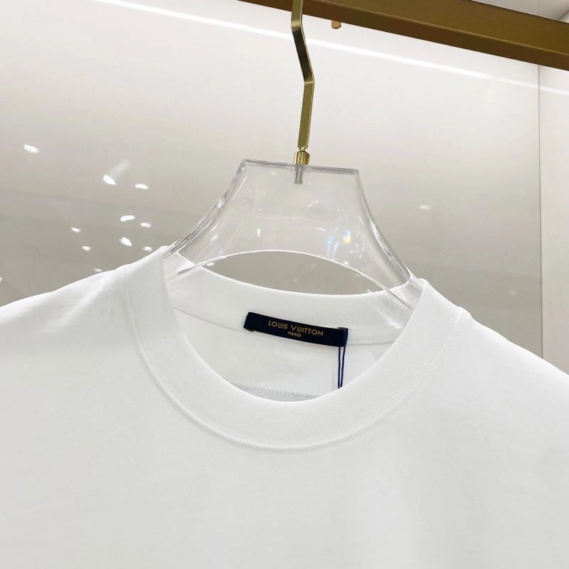 WeatherProof Louis Vuitton T-Shirts 131970