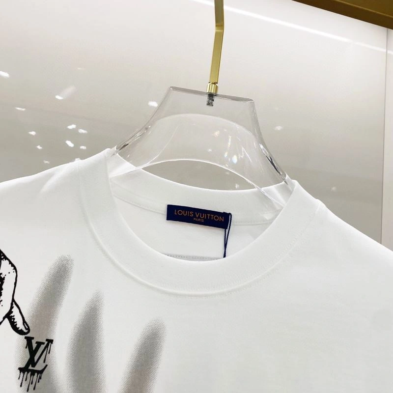 QuickDry Louis Vuitton T-Shirts 131960