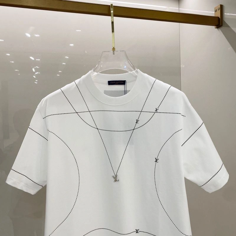 Comfortable Louis Vuitton T-Shirts 131964