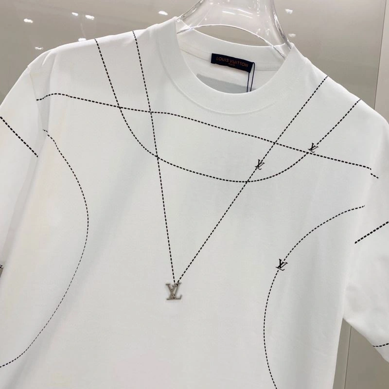 Comfortable Louis Vuitton T-Shirts 131964