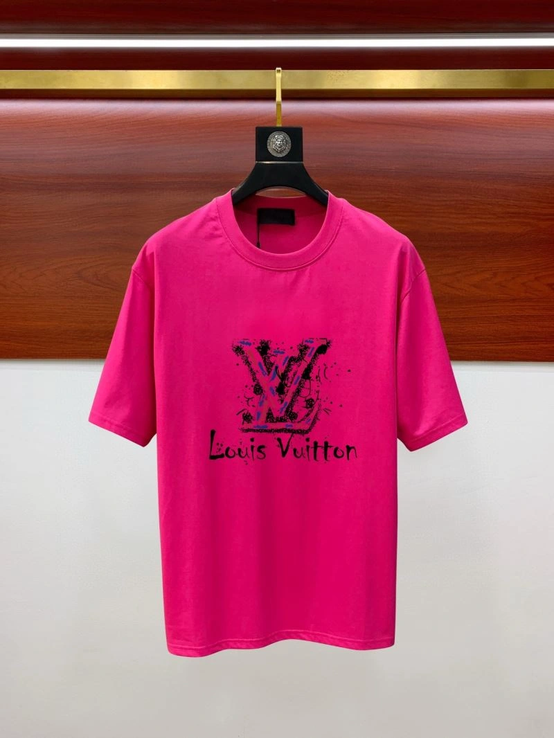 Premium Louis Vuitton T-Shirts 131962