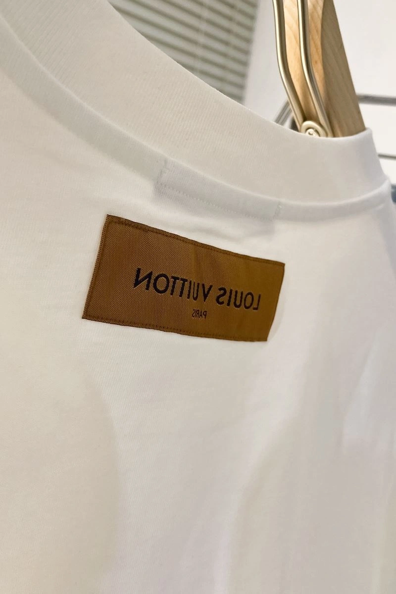 NewStyle Louis Vuitton T-Shirts 138913