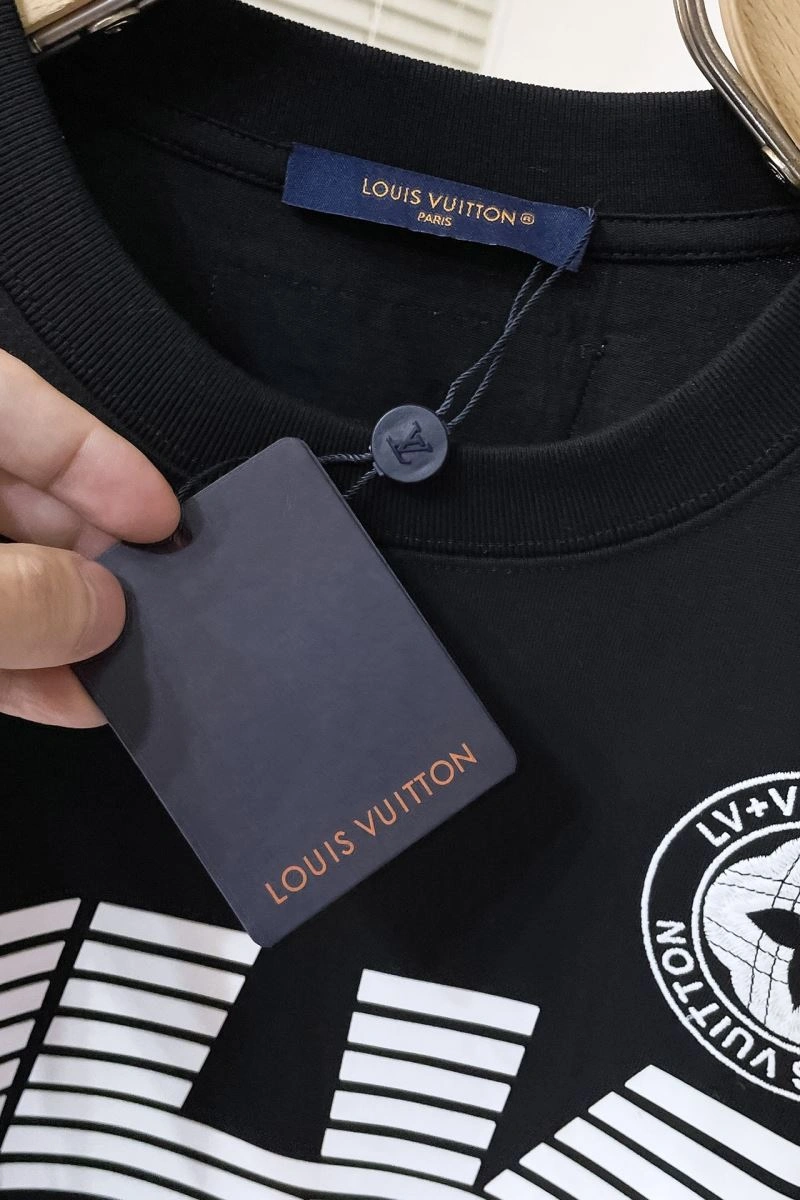 WaterResistant Louis Vuitton T-Shirts 138915