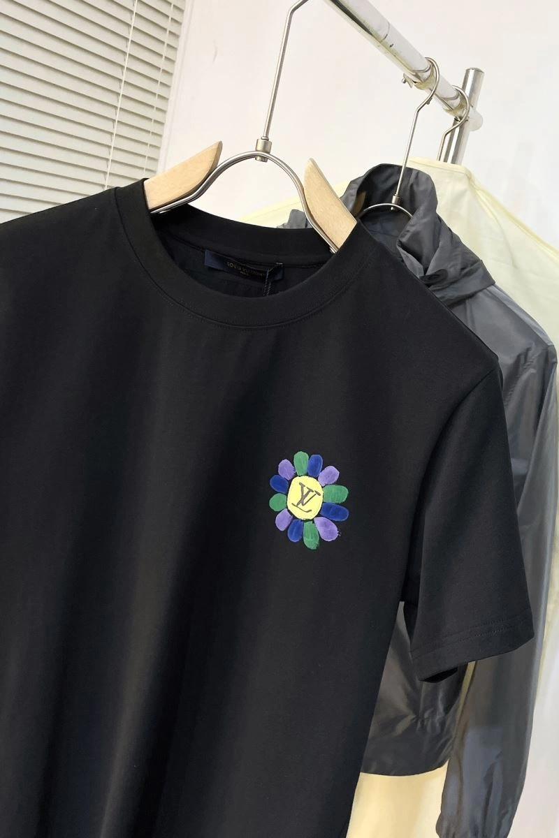 Louis Vuitton T-Shirts Durable 138912