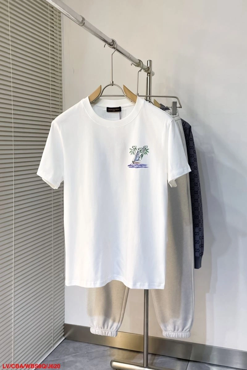 Sustainable Louis Vuitton T-Shirts 138928