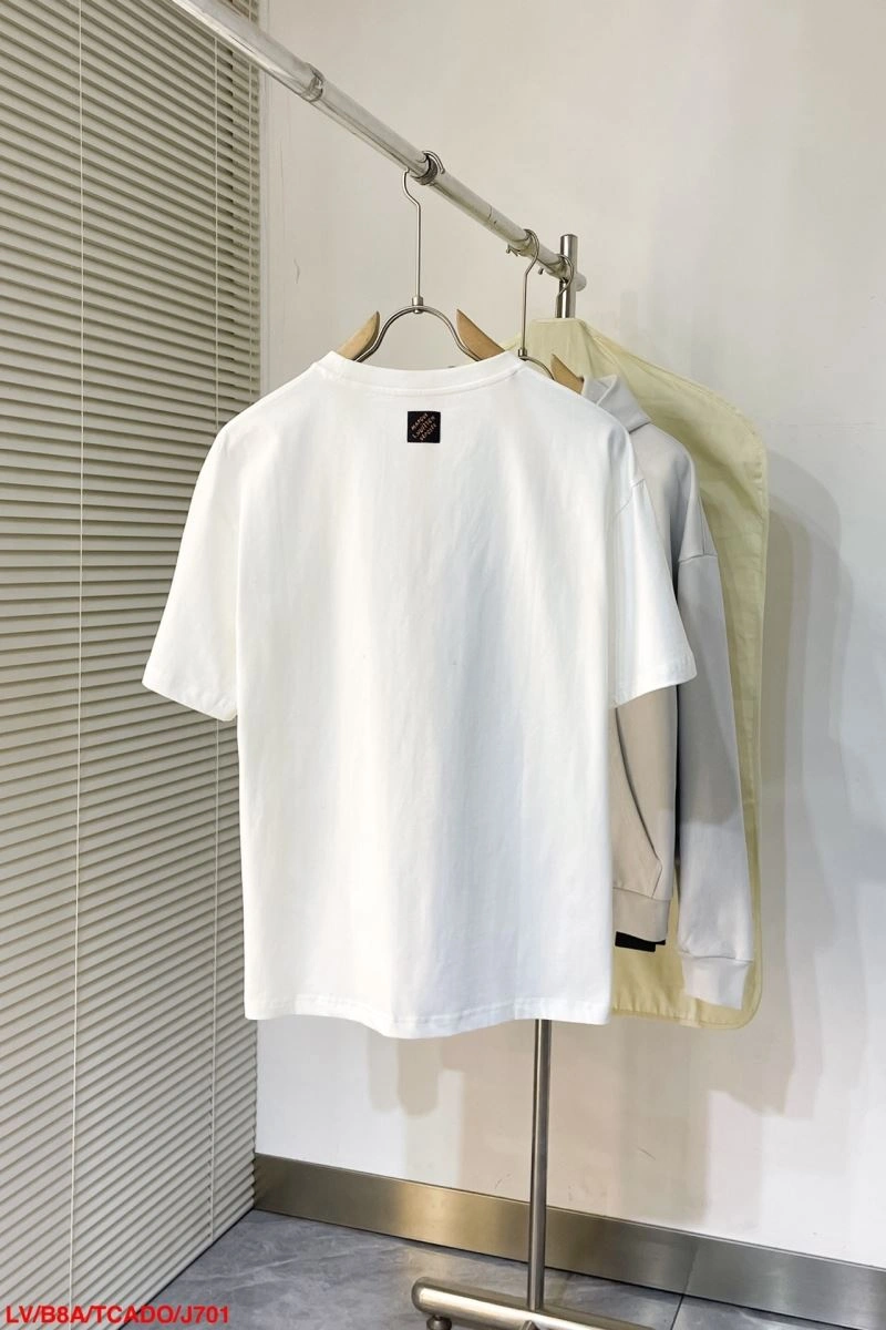 Louis Vuitton T-Shirts Lightweight 138917
