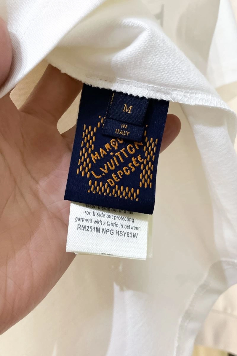 Louis Vuitton T-Shirts Lightweight 138917