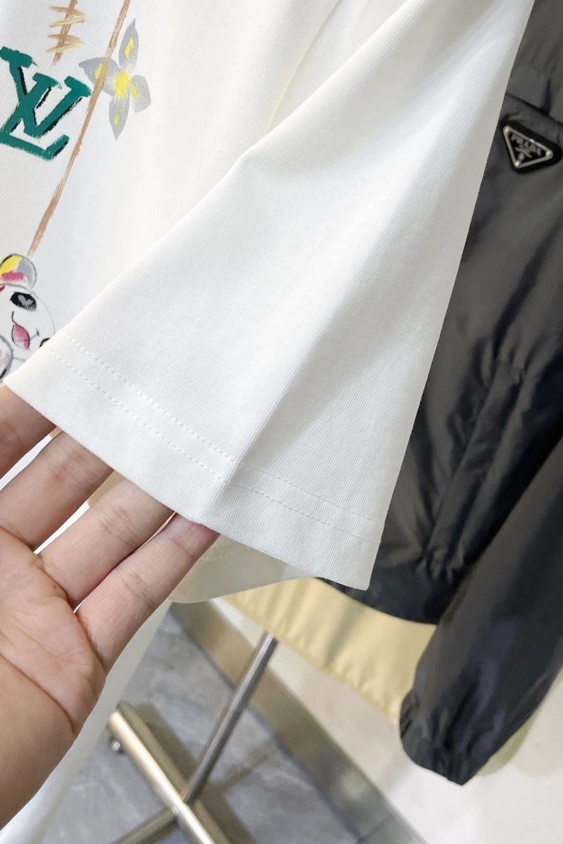 Louis Vuitton T-Shirts ModernLook 138933