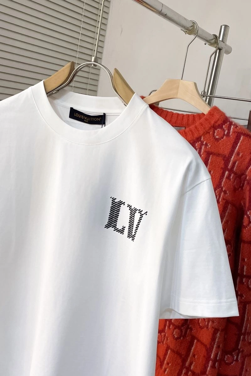 Louis Vuitton T-Shirts SmoothTexture 138922